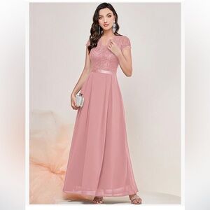 Miusol Elegant Lace Maxi Dress